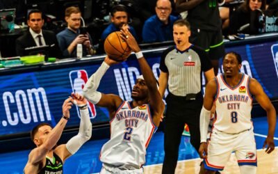 Second half surge keys Thunder victory in Game 1