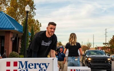 During tough times, Hartenstein steps up for his OKC community